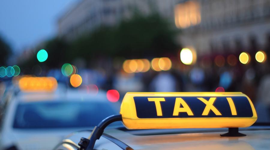 Такси - популярный вид транспорта в мире и в Долгопрудном | Рекламный материал