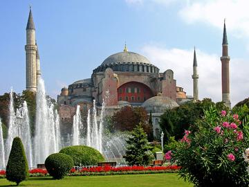 Треть российских туристов ради Турции готовы изменить свои планы